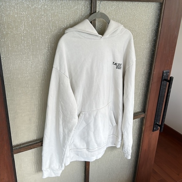 Talentless limited edition sold out hoodie in Size Medium. - Picture 4 of 6